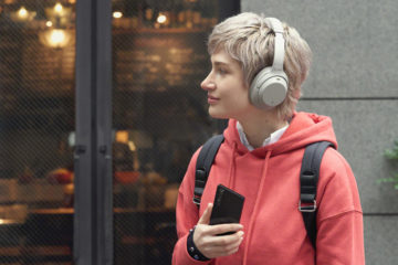 sony-xperia1II-headphones